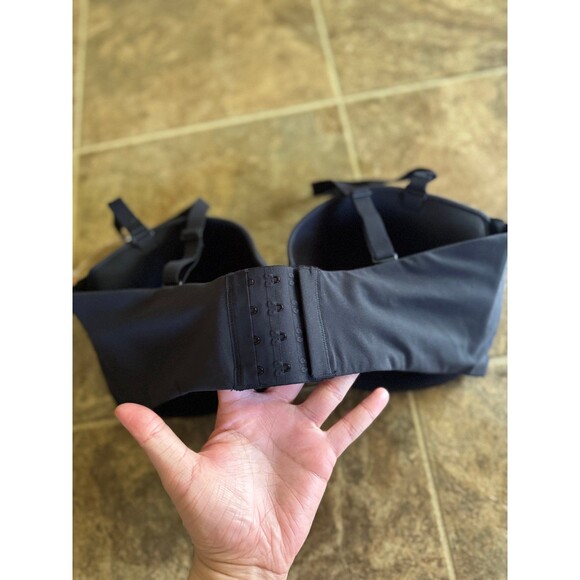 Skims Fits Everybody Strapless Bra Onyx Size 38DD - Picture 6 of 7